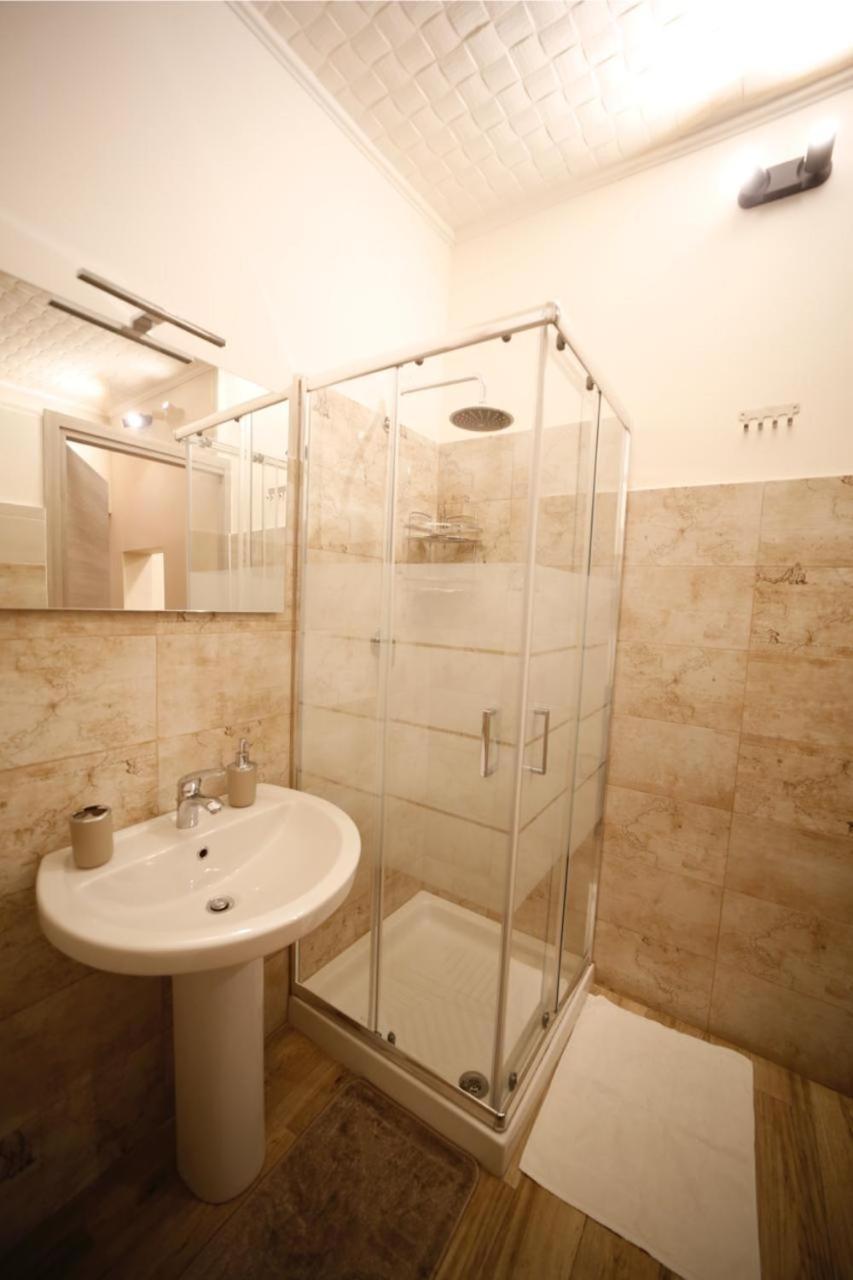 Appartement La Torre Del Duomo à Catane Extérieur photo
