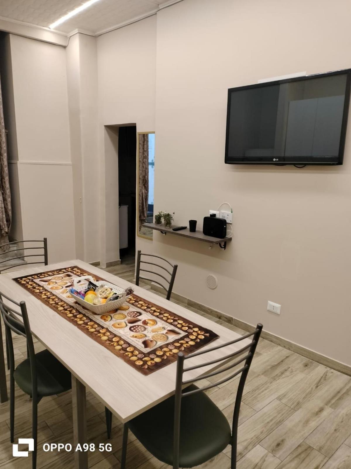 Appartement La Torre Del Duomo à Catane Extérieur photo